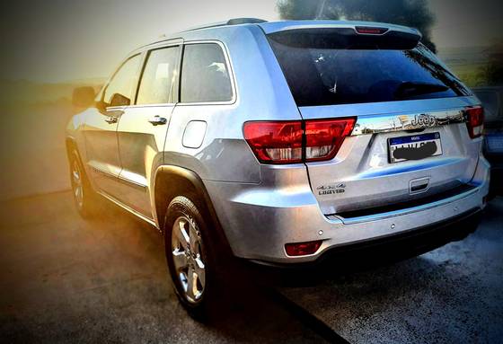 JEEP GRAND CHEROKEE 3.6 LIMITED 4X4 V6 24V GASOLINA 4P AUTOMATICO